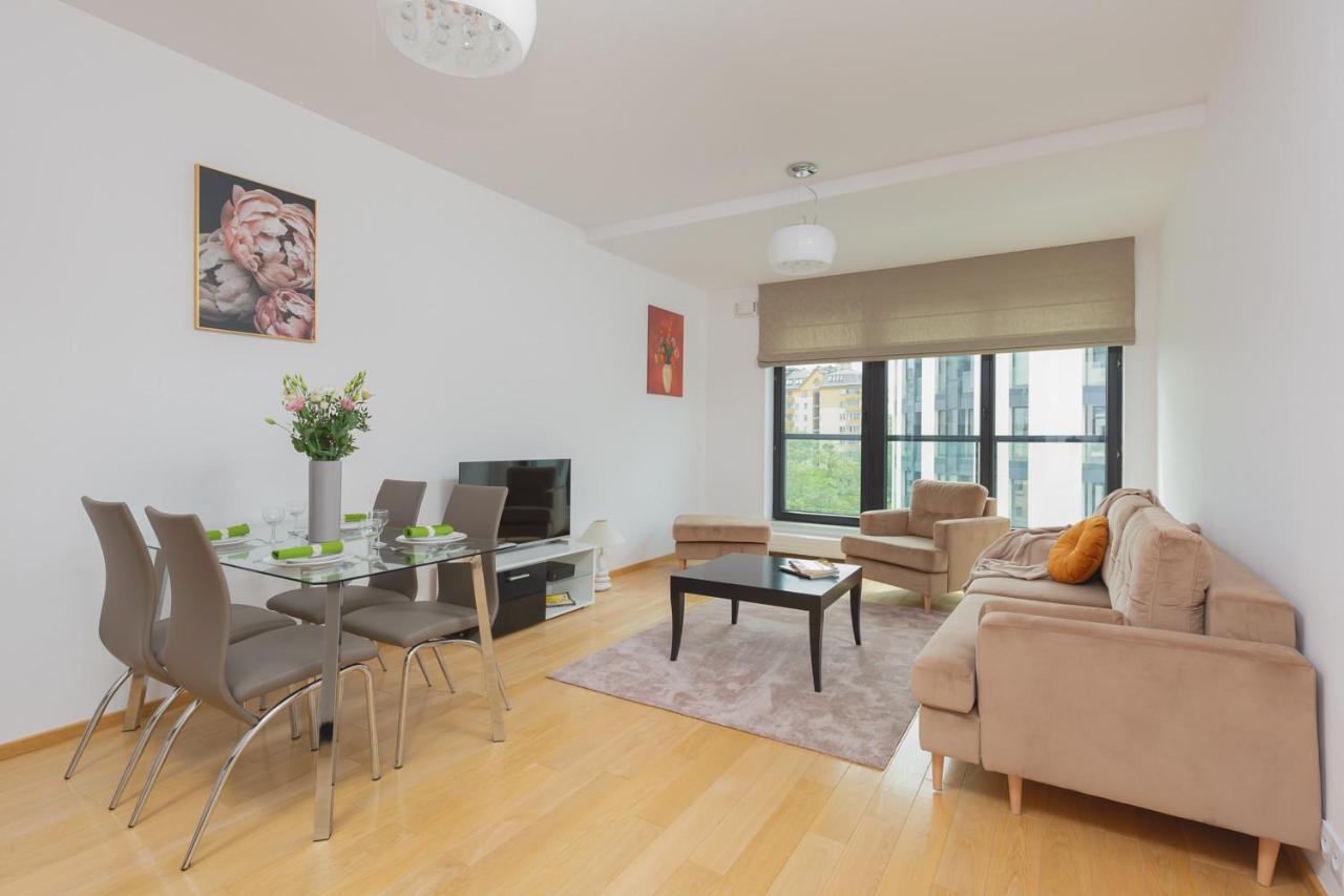 Apartment Dzielna Wola By Renters